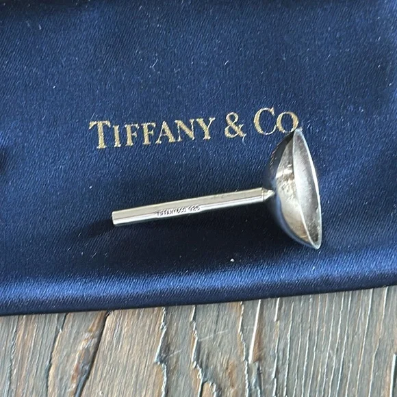 Tiffany & Co. Sterling Silver Perfume Bottle with Funnel. - Picture 6 of 6